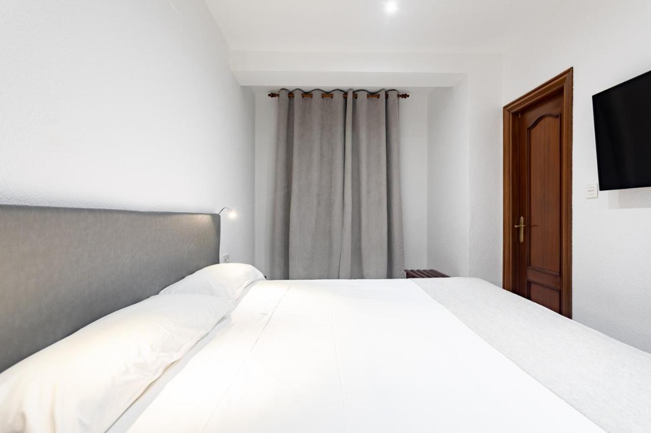 Hostal La Costa 엘에히도 외부 사진