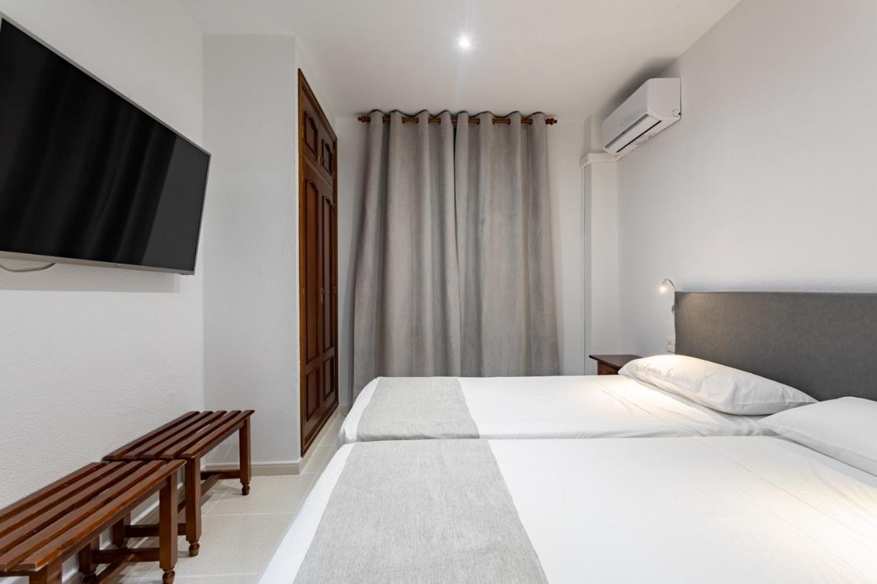 Hostal La Costa 엘에히도 외부 사진