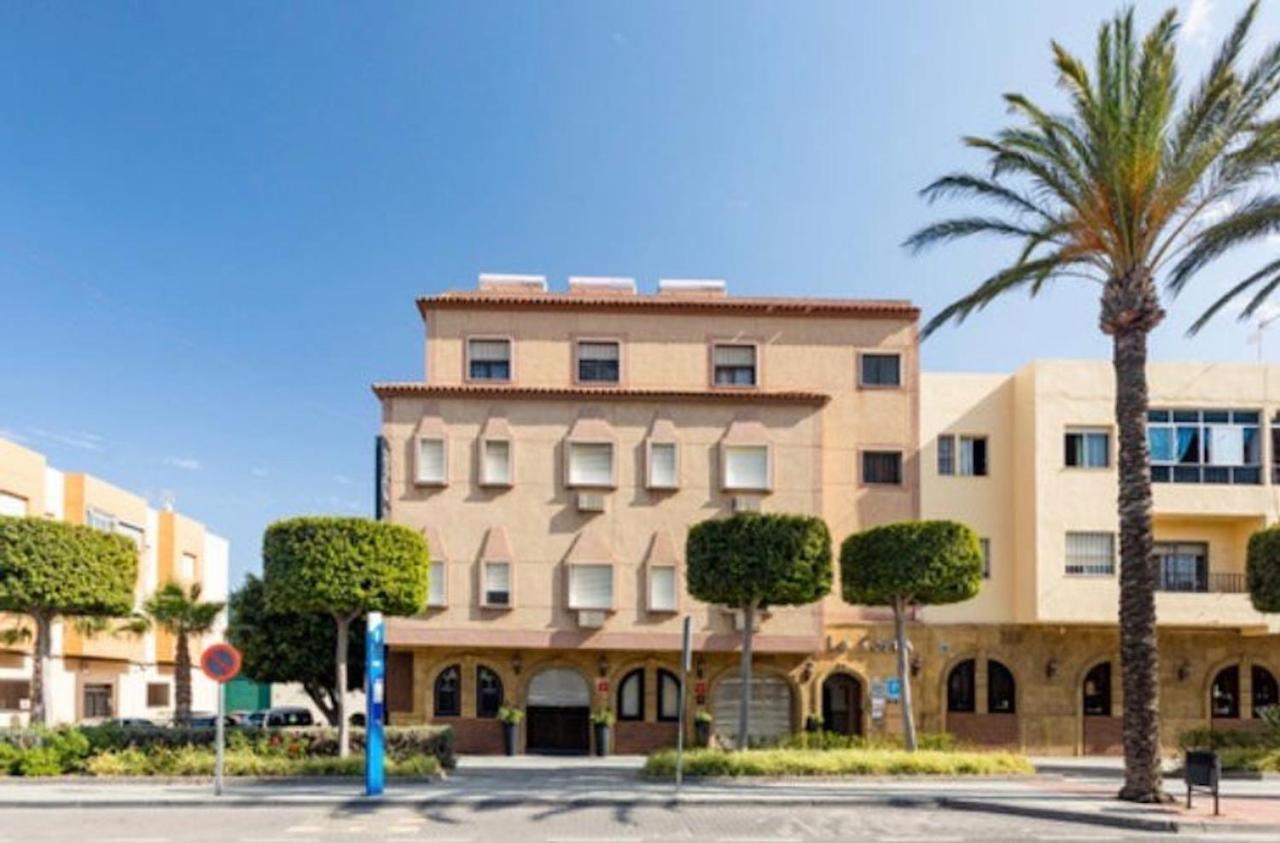 Hostal La Costa 엘에히도 외부 사진